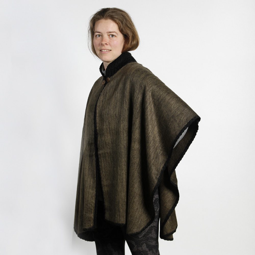 Alpaca Capes