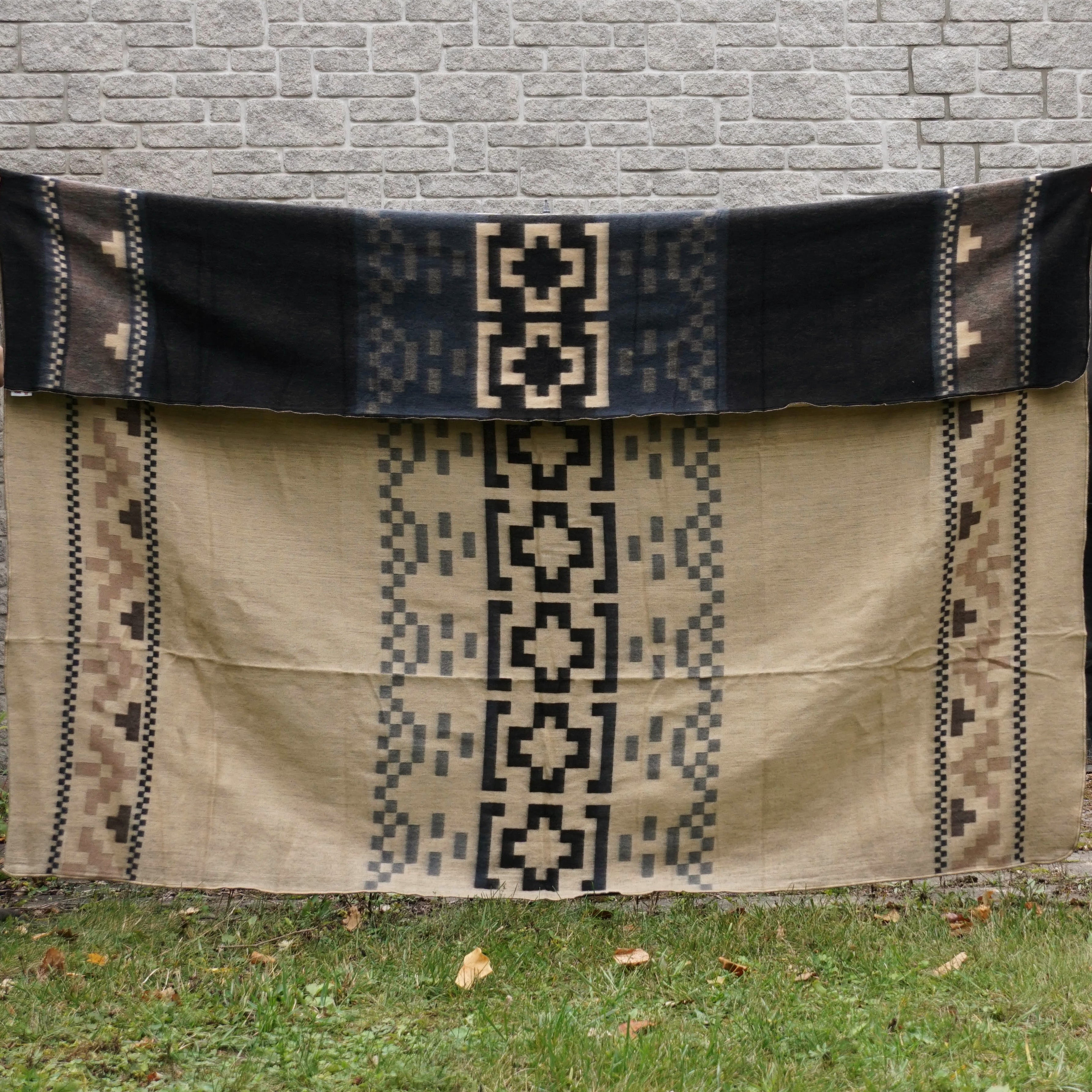 Queen Alpaca Blankets