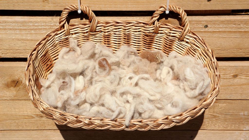 weaving-with-alpaca-textured-textiles